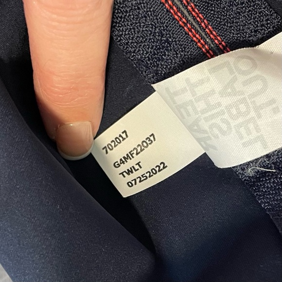 G/FORE Men's Golf Quarter-Zip Pullover Windbreaker Size Medium in Twilight FLAW - Picture 10 of 11